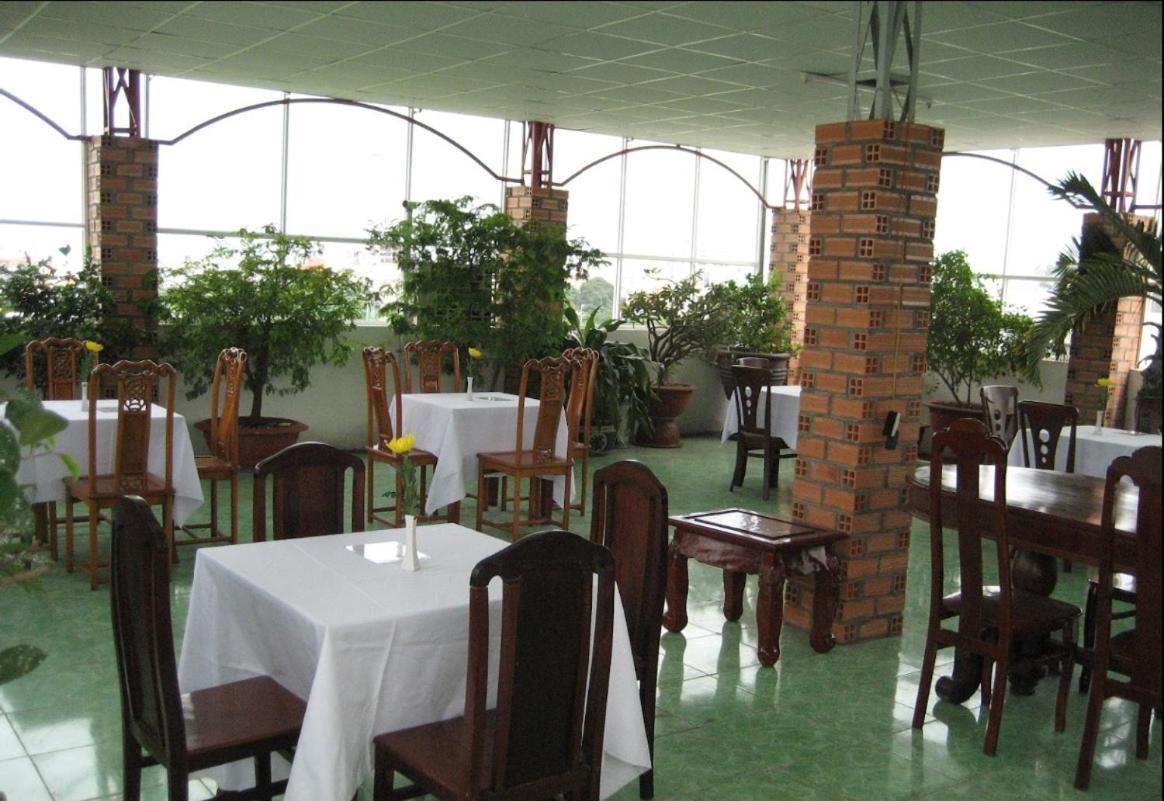 Song Cau Hotel Ho Chi Minh City Exterior photo